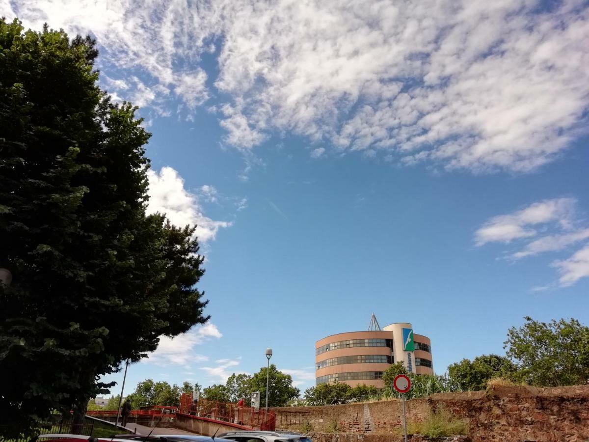 Appartamento Indipendente A Due Passi Dal Centro Savona Exterior foto